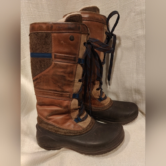 The North Face Sz 8.5 Shallista IV Tall Winter Boot - Picture 1 of 9